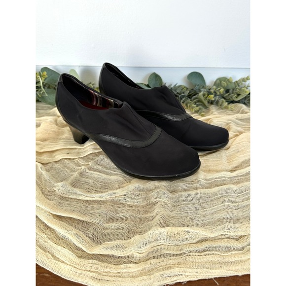 Abeo bio Womens 8 black slip on heel 6387 Nylon stretch booties - Picture 1 of 13